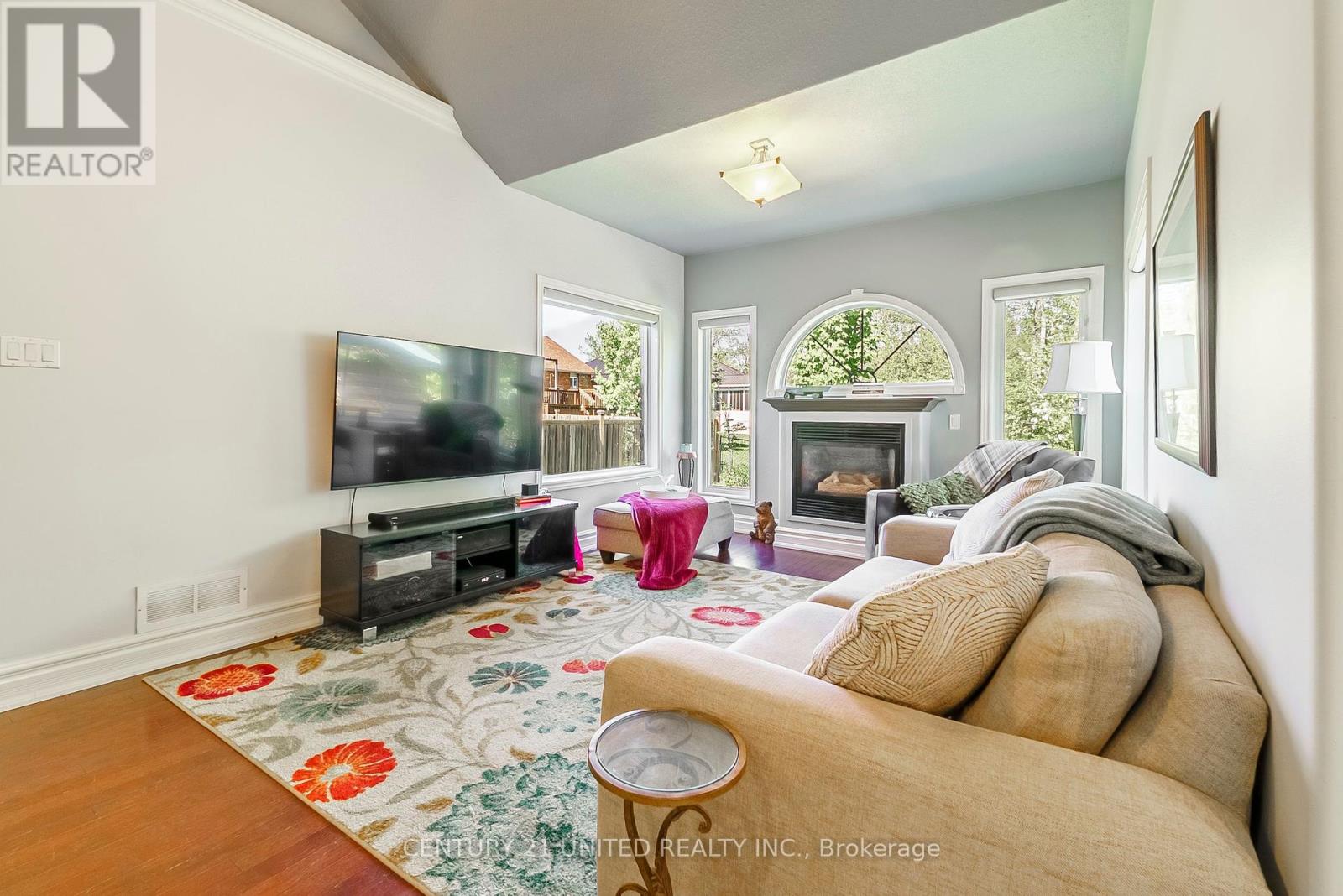 2416 Denure Drive, Peterborough West (North), Ontario  K9K 2L4 - Photo 14 - X12159741