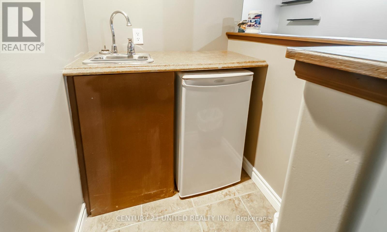 2416 Denure Drive, Peterborough West (North), Ontario  K9K 2L4 - Photo 31 - X12159741