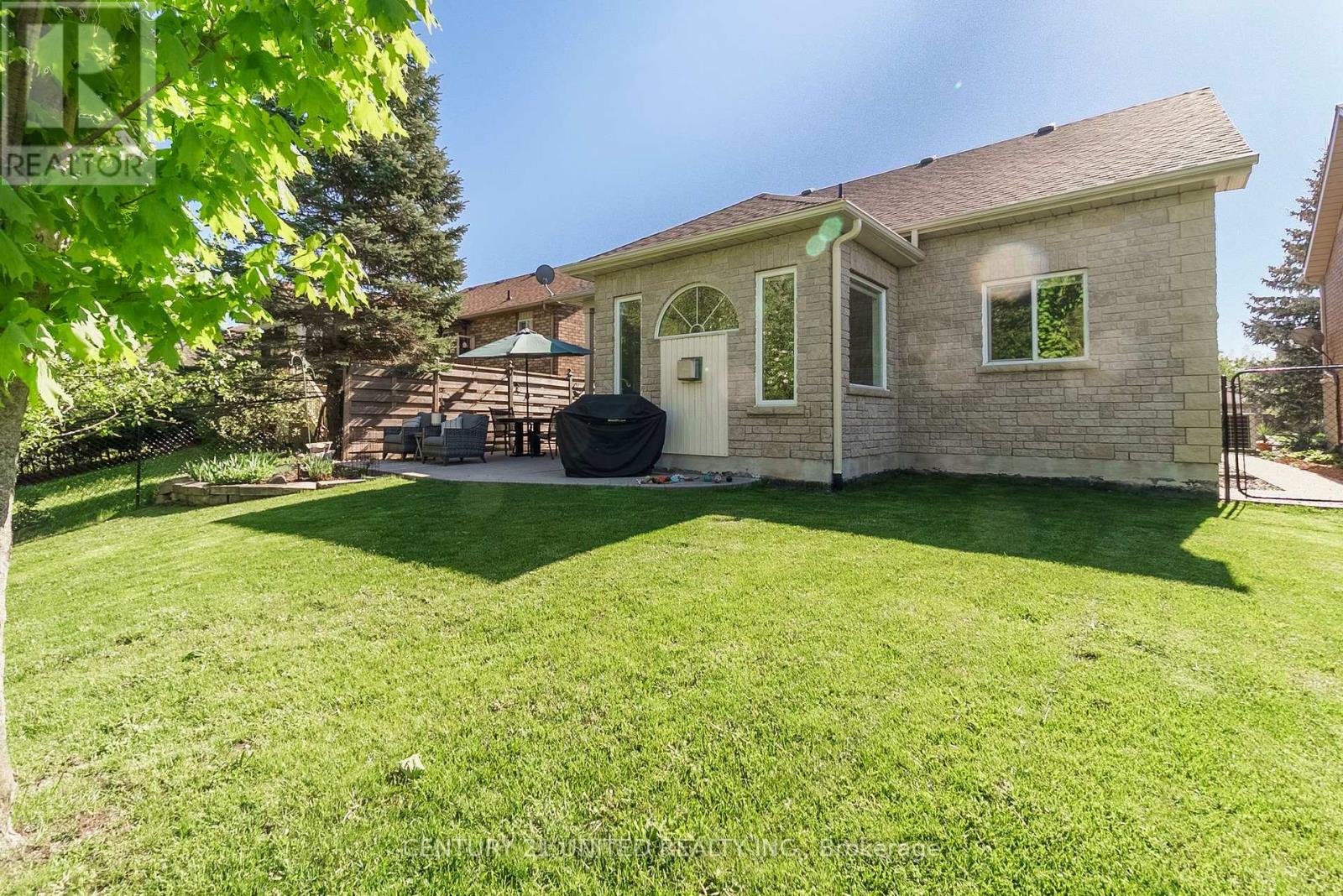 2416 Denure Drive, Peterborough West (North), Ontario  K9K 2L4 - Photo 37 - X12159741