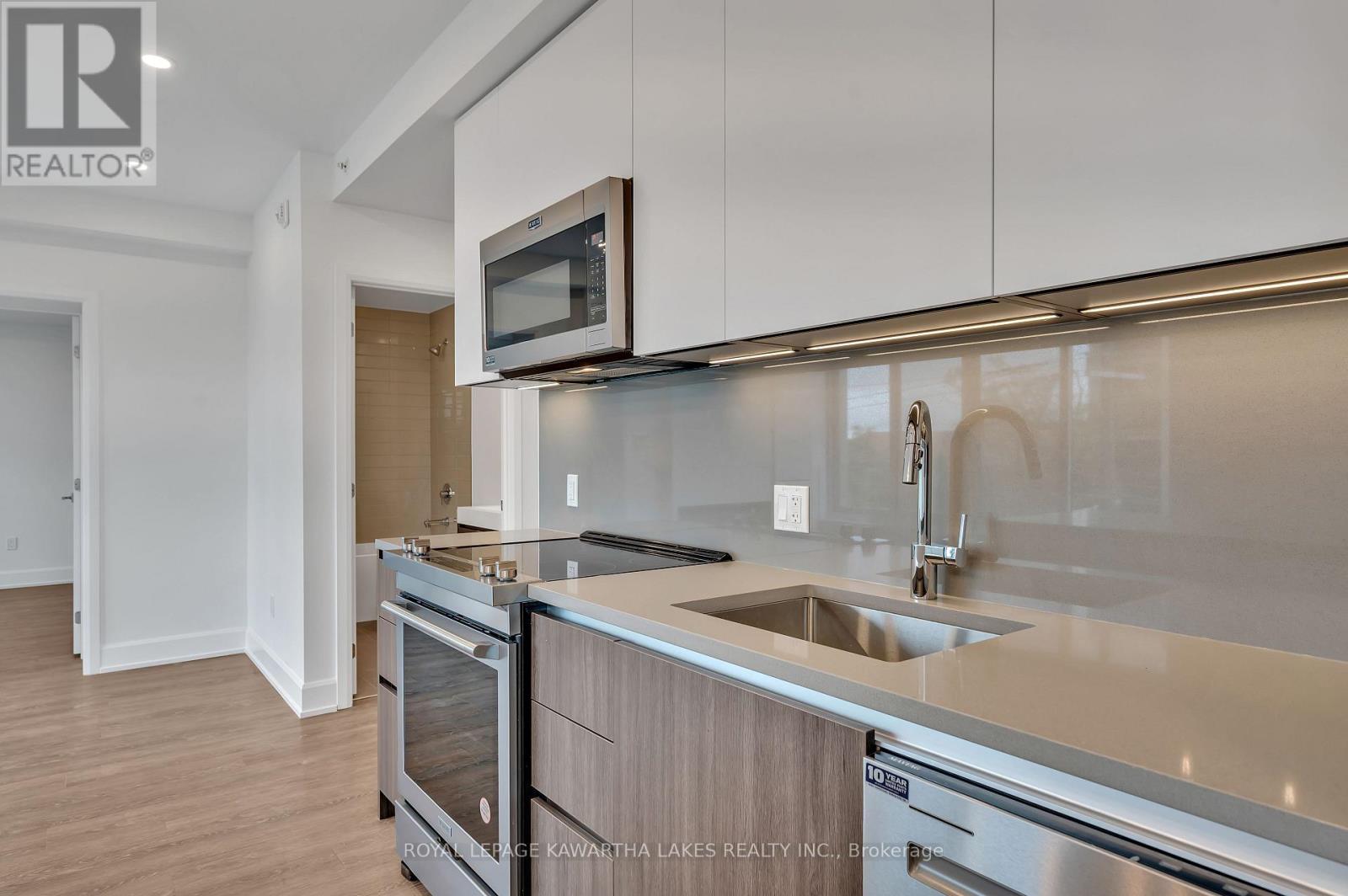 404 - 195 Hunter Street E, Peterborough East (Central), Ontario  K9H 1G9 - Photo 19 - X12159782