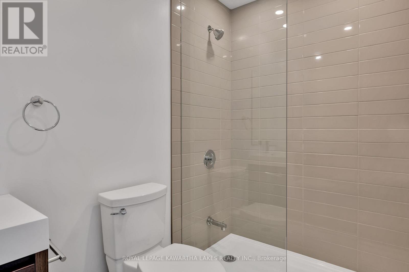 404 - 195 Hunter Street E, Peterborough East (Central), Ontario  K9H 1G9 - Photo 24 - X12159782