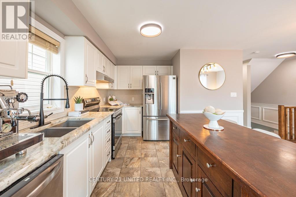 912 Broadway Boulevard, Peterborough North (North), Ontario  K9H 0G8 - Photo 4 - X12160290