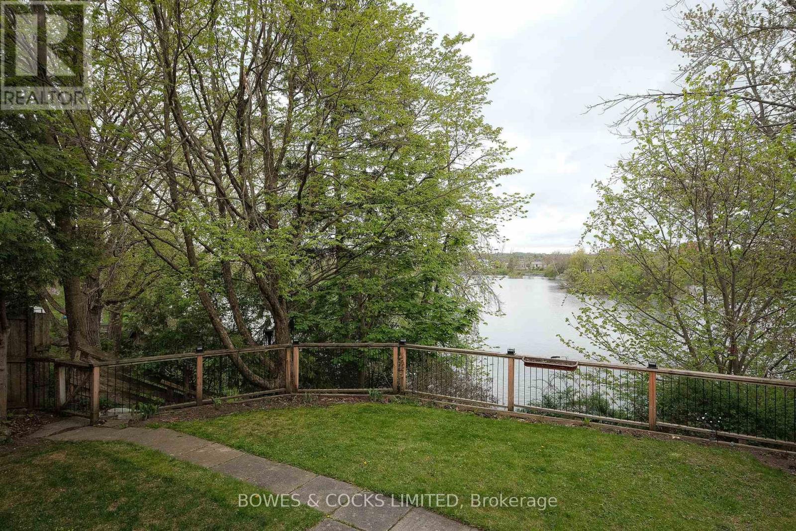 247 Engleburn Avenue, Peterborough (Ashburnham), Ontario  K9H 1S5 - Photo 42 - X12160439