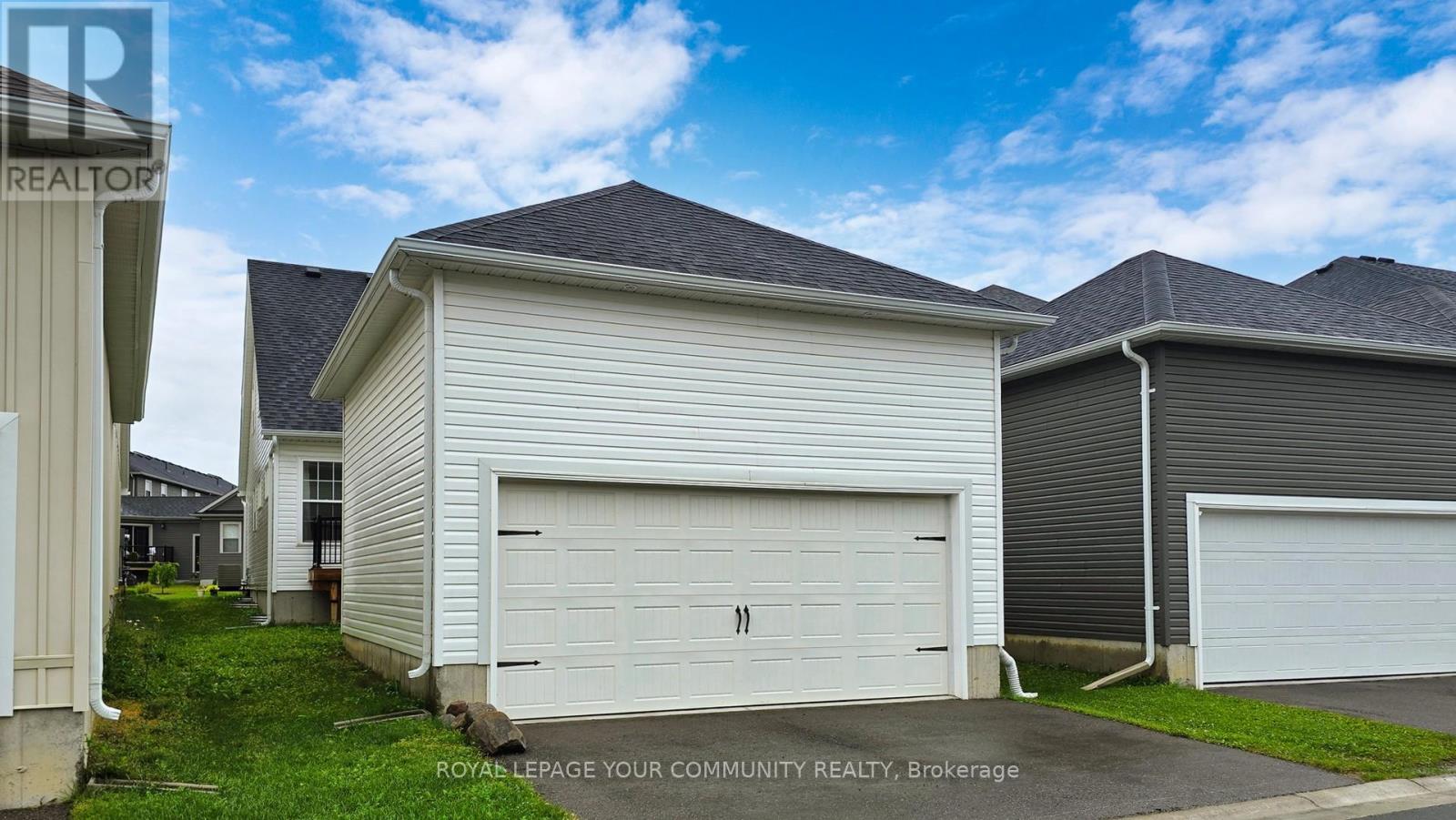 606 Haylock Gardens, Peterborough North (North), Ontario  K9H 0G4 - Photo 45 - X12160792