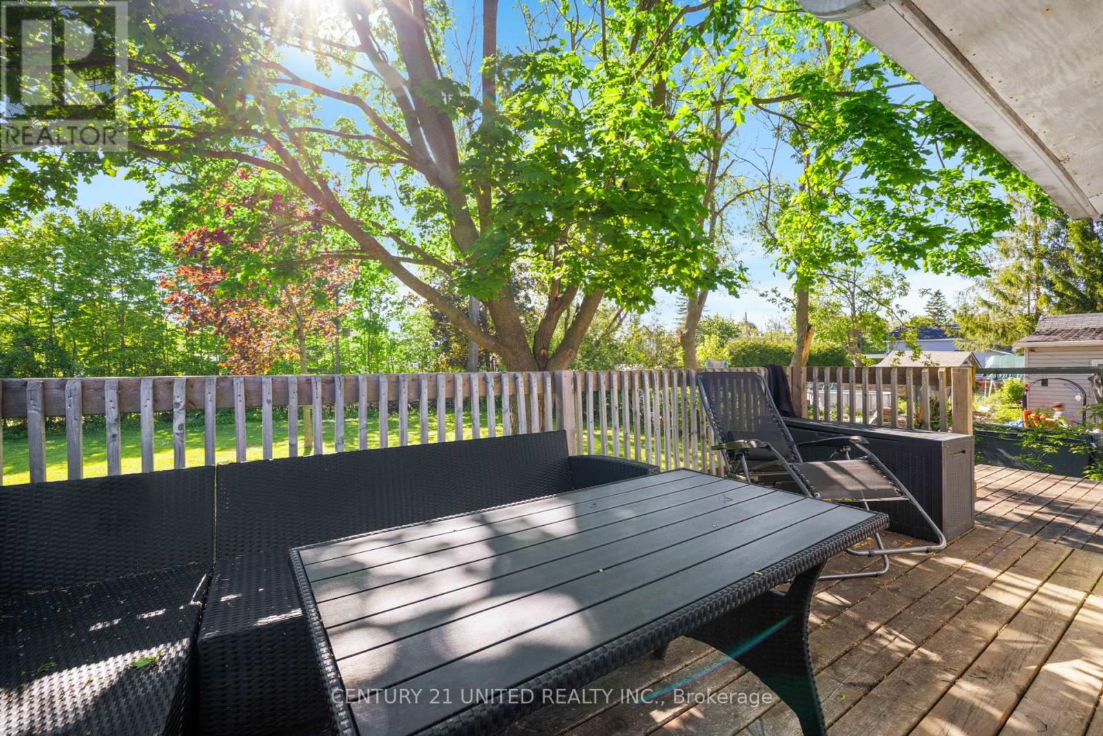 27 St Patrick Street, Kawartha Lakes (Lindsay), Ontario  K9V 1R2 - Photo 22 - X12160867