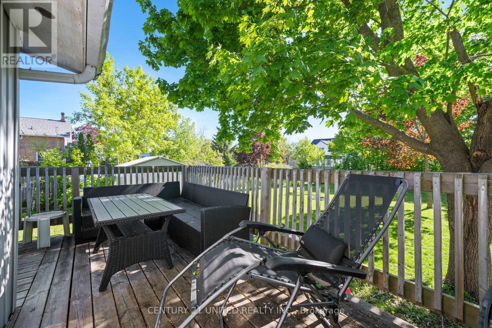 27 St Patrick Street, Kawartha Lakes (Lindsay), Ontario  K9V 1R2 - Photo 24 - X12160867