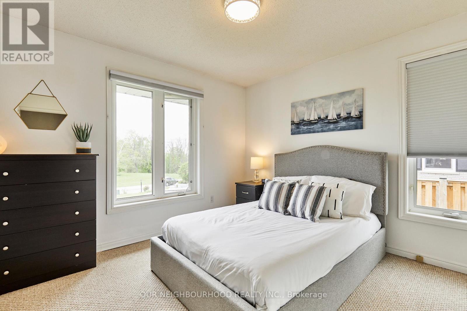 32 Blue Water Avenue, Kawartha Lakes (Fenelon), Ontario  K9V 0K6 - Photo 32 - X12161587