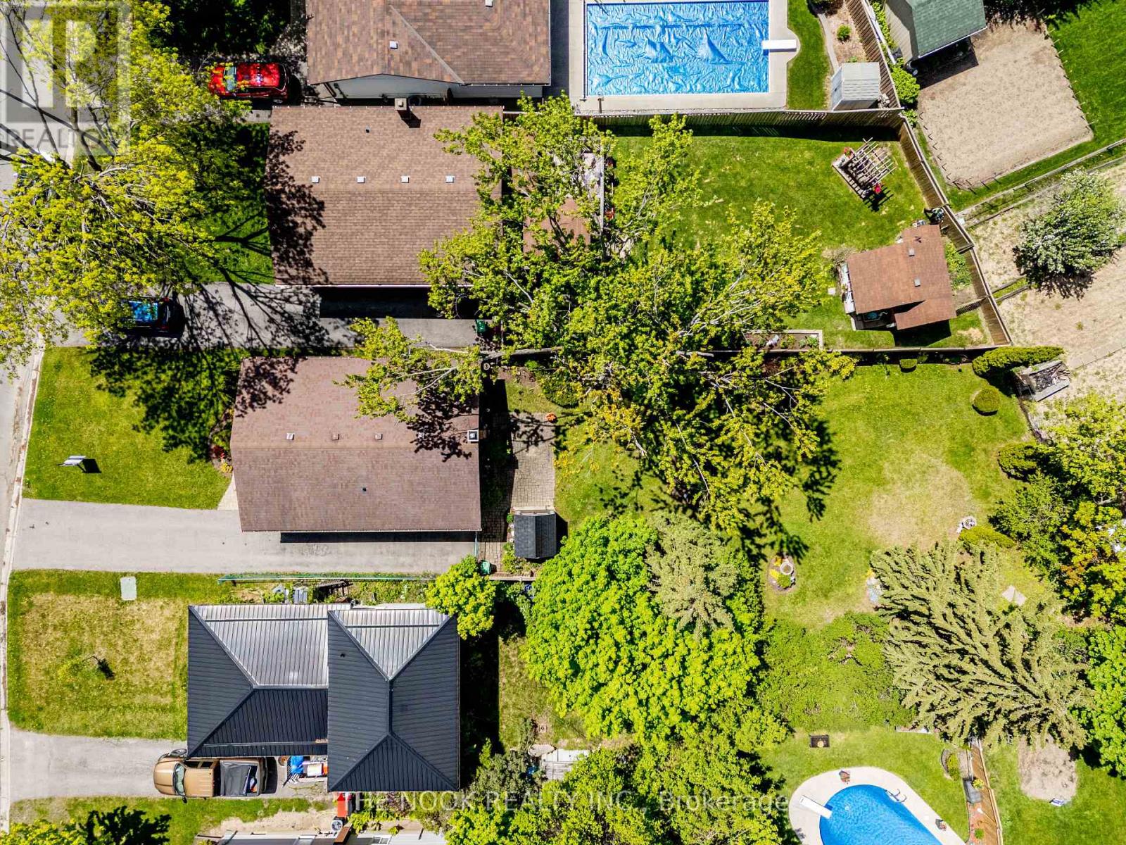 21 Rideau Crescent, Peterborough South (East), Ontario  K9J 1G7 - Photo 15 - X12161591
