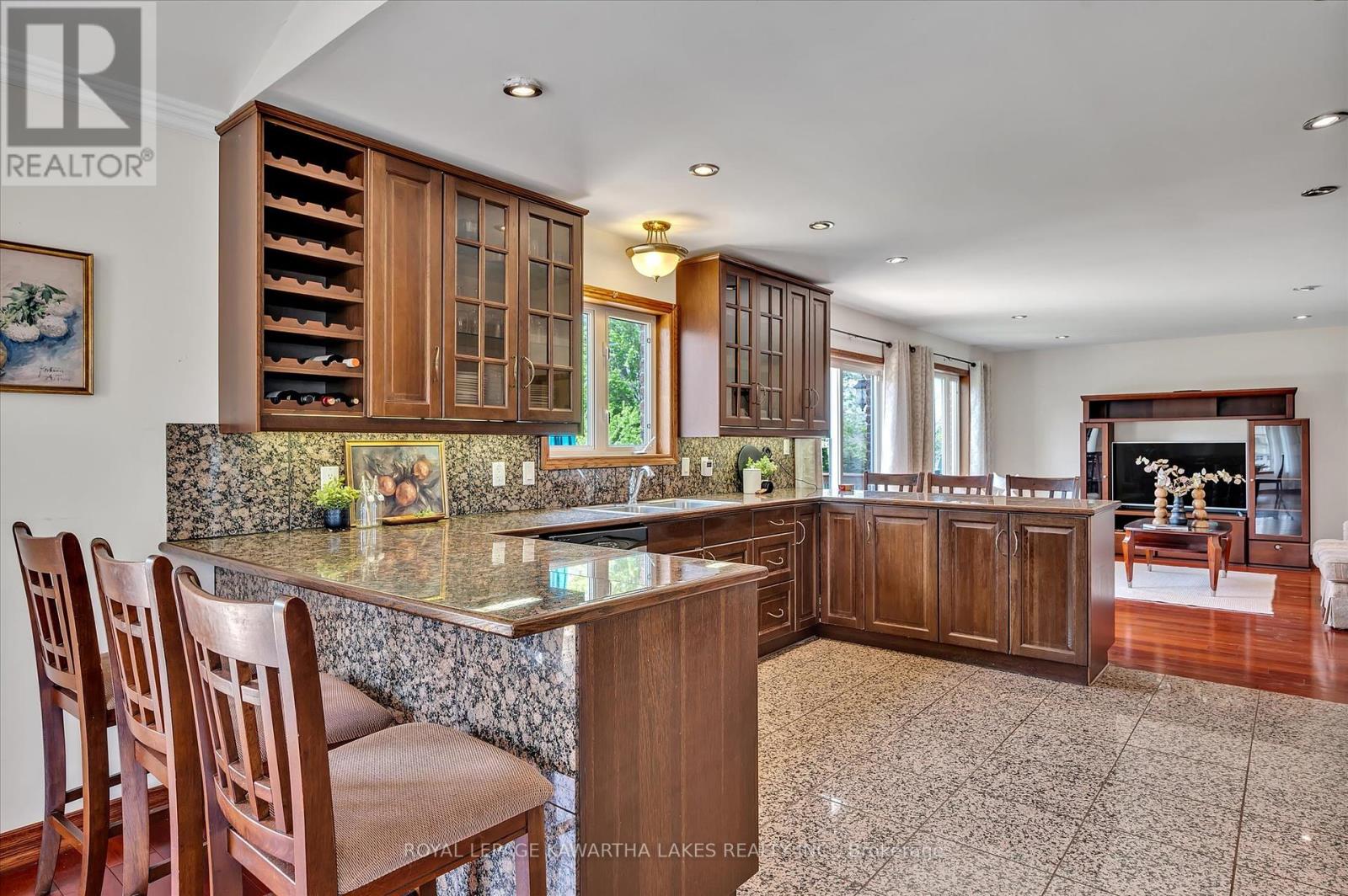 1 William Booth Crescent, Kawartha Lakes (Lindsay), Ontario  K9V 6E1 - Photo 11 - X12161671