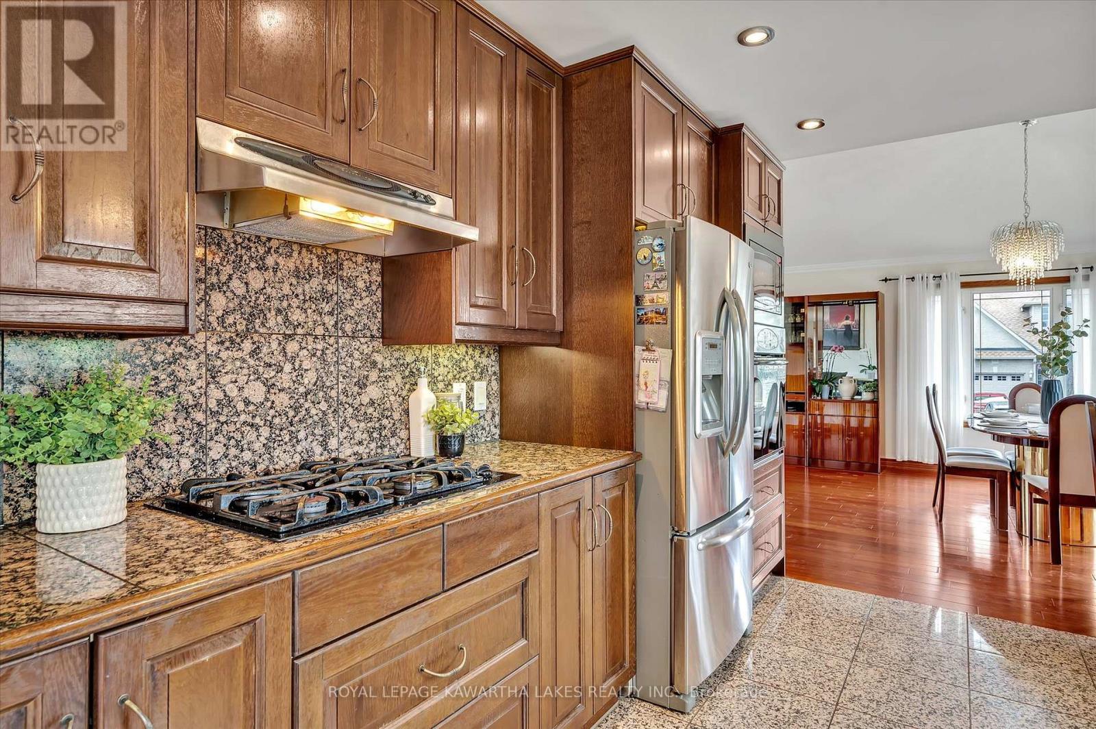 1 William Booth Crescent, Kawartha Lakes (Lindsay), Ontario  K9V 6E1 - Photo 16 - X12161671