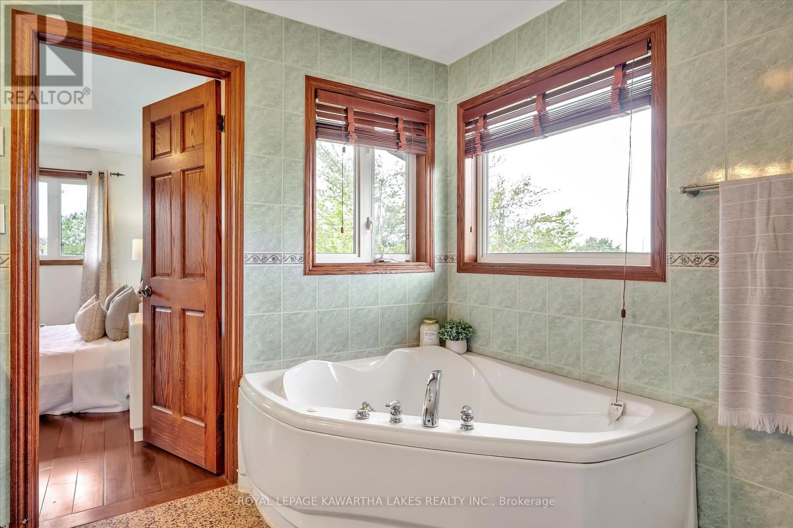 1 William Booth Crescent, Kawartha Lakes (Lindsay), Ontario  K9V 6E1 - Photo 33 - X12161671