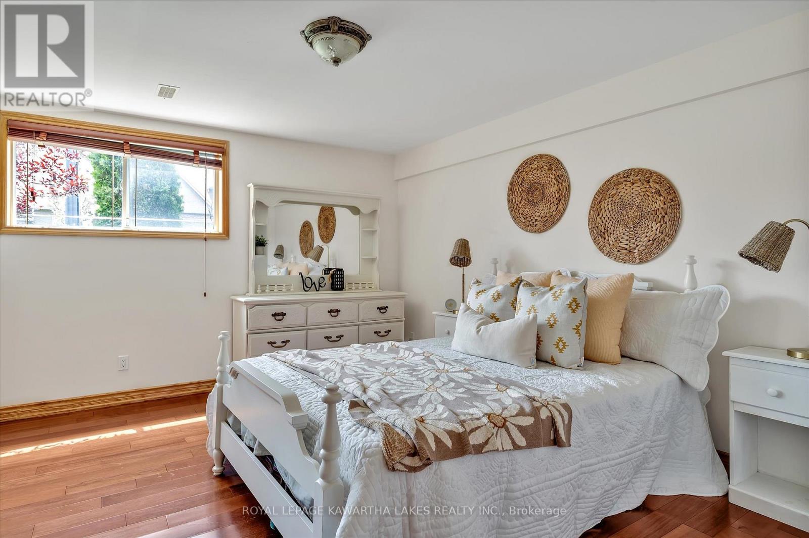 1 William Booth Crescent, Kawartha Lakes (Lindsay), Ontario  K9V 6E1 - Photo 40 - X12161671