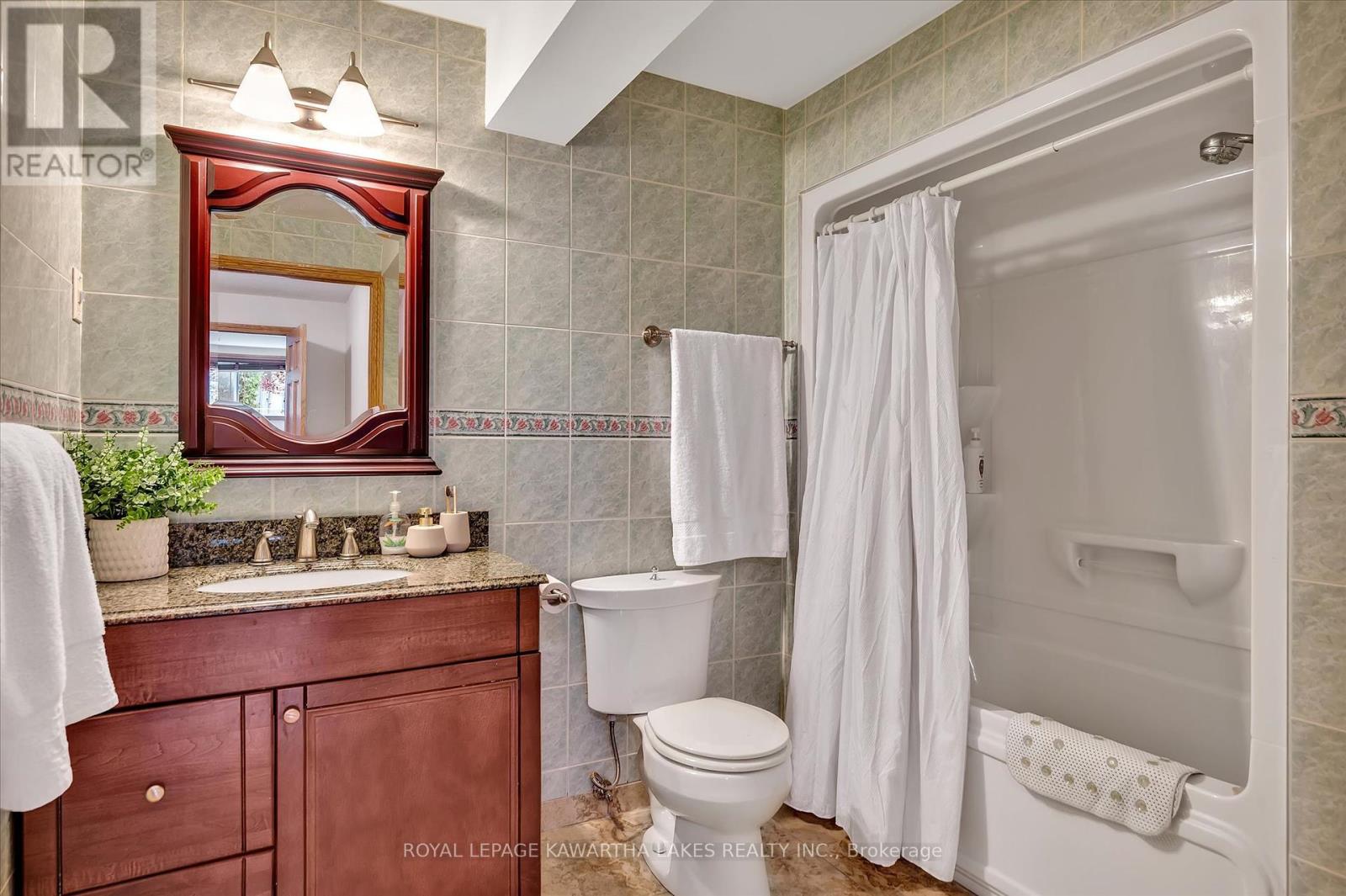 1 William Booth Crescent, Kawartha Lakes (Lindsay), Ontario  K9V 6E1 - Photo 43 - X12161671