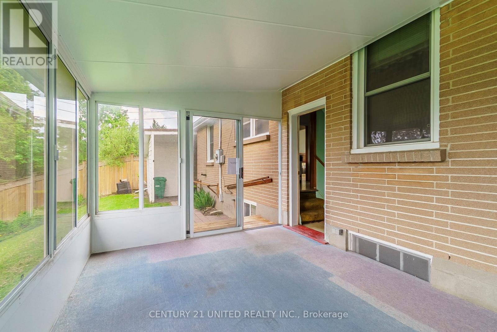 1486 Glencairn Avenue, Peterborough West (North), Ontario  K9J 6S3 - Photo 25 - X12161725
