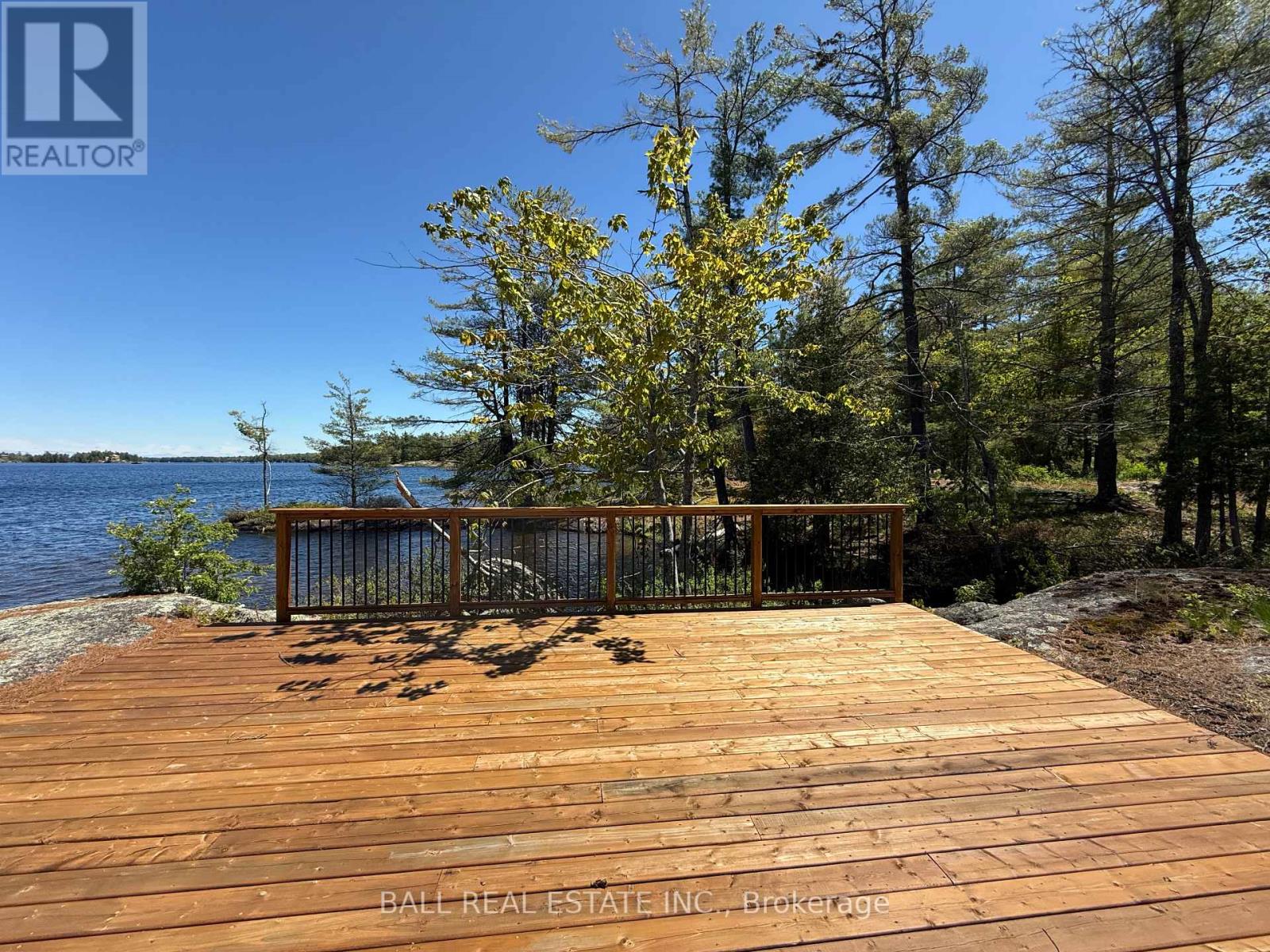 1020 Island 35, Stoney Lake, Douro-Dummer, Ontario  K0L 2H0 - Photo 10 - X12161931