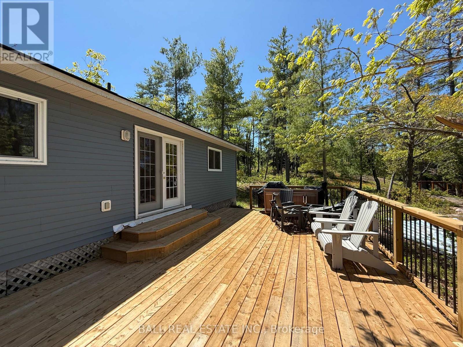 1020 Island 35, Stoney Lake, Douro-Dummer, Ontario  K0L 2H0 - Photo 25 - X12161931
