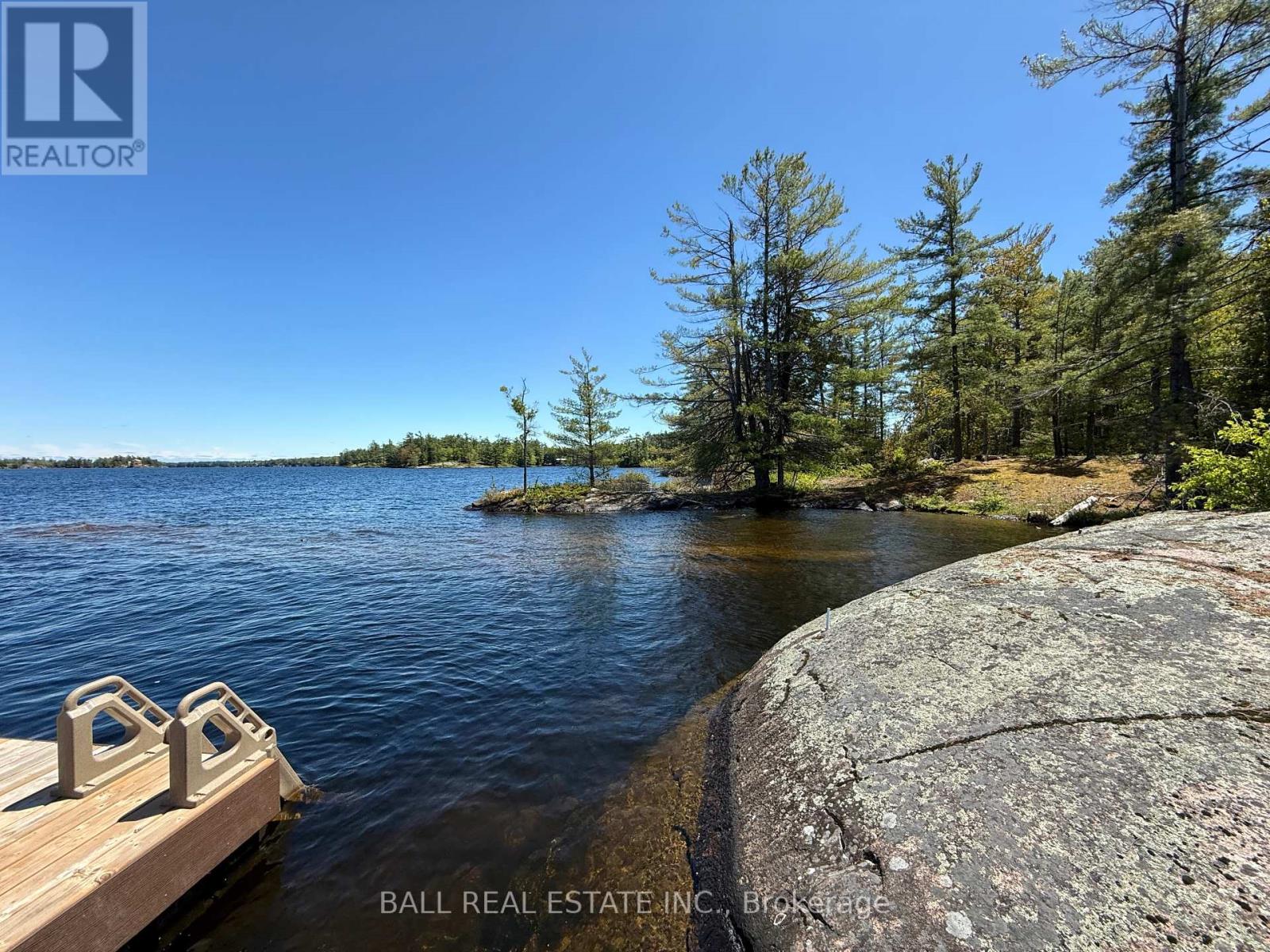 1020 Island 35, Stoney Lake, Douro-Dummer, Ontario  K0L 2H0 - Photo 36 - X12161931