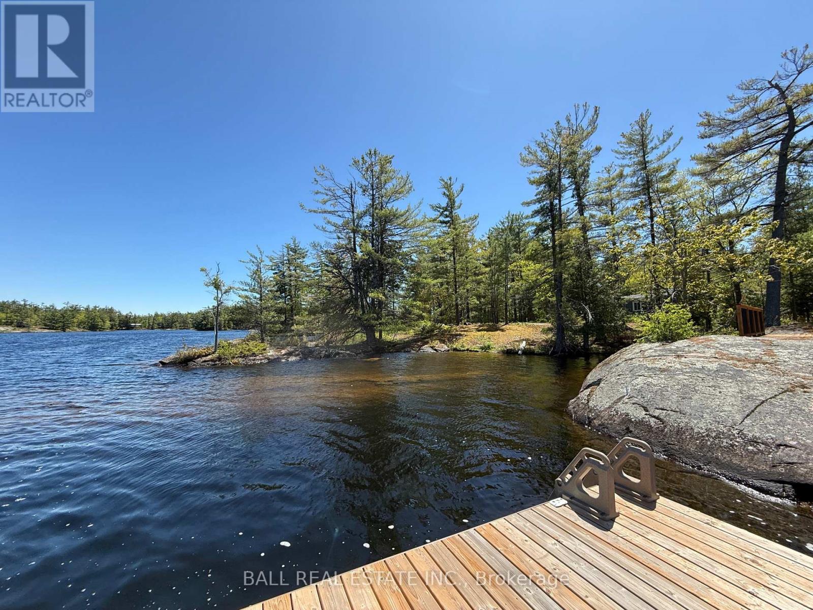 1020 Island 35, Stoney Lake, Douro-Dummer, Ontario  K0L 2H0 - Photo 9 - X12161931
