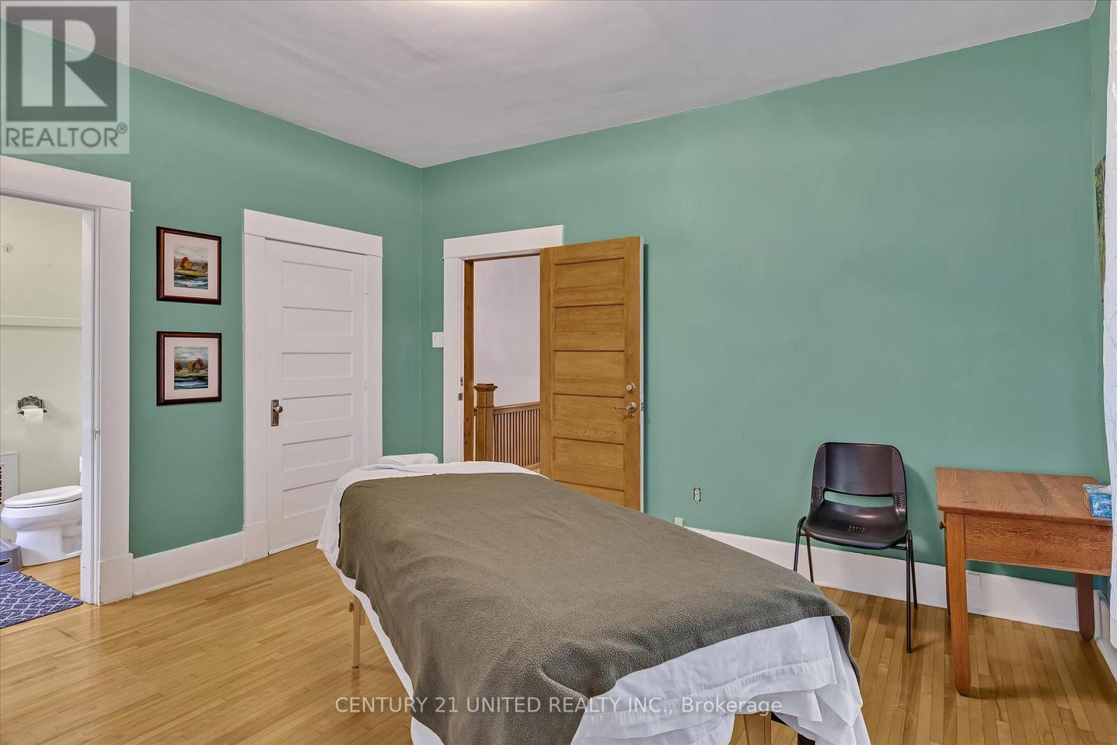 318 Stewart Street, Peterborough Central (North), Ontario  K9J 3N1 - Photo 35 - X12162202