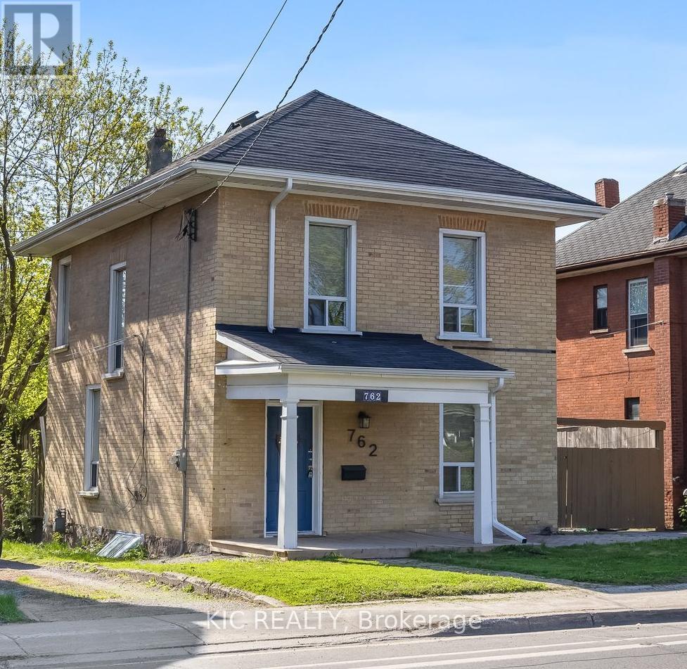 762 Water Street, Peterborough North (South), Ontario  K9H 3N6 - Photo 3 - X12162768