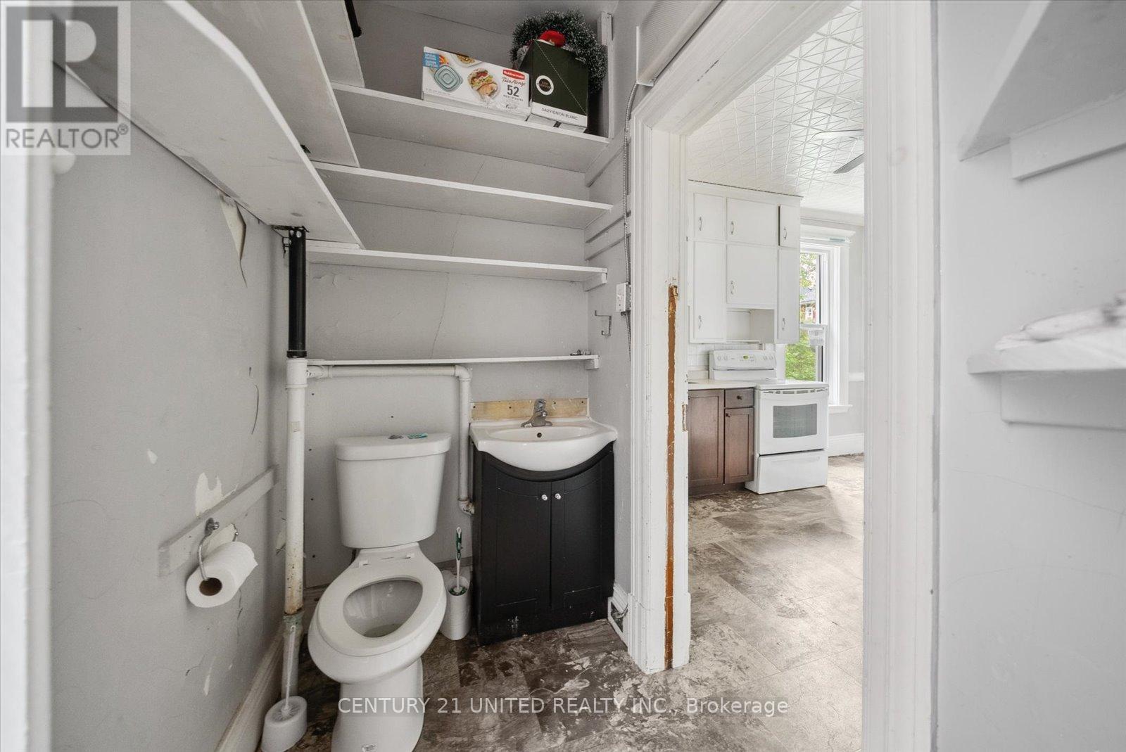 252 London Street, Peterborough Central (North), Ontario  K9H 2Z2 - Photo 14 - X12162896