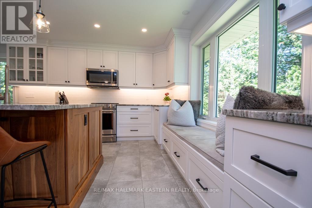 615 Edenderry Line, Selwyn, Ontario  K0L 1T0 - Photo 13 - X12163403