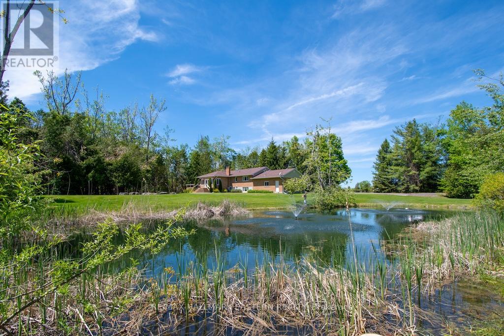 615 Edenderry Line, Selwyn, Ontario  K0L 1T0 - Photo 2 - X12163403
