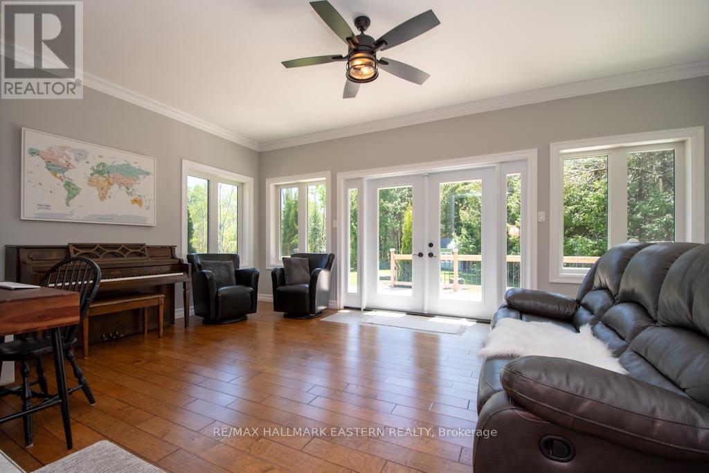 615 Edenderry Line, Selwyn, Ontario  K0L 1T0 - Photo 5 - X12163403