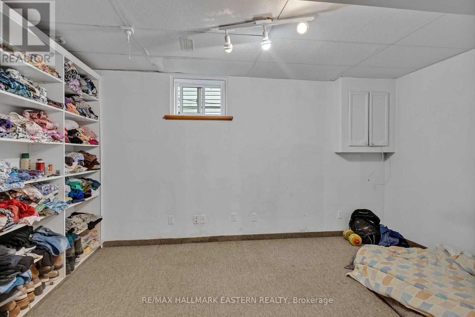 1118 Huntington Circle, Peterborough West (South), Ontario  K9K 2A8 - Photo 40 - X12163519