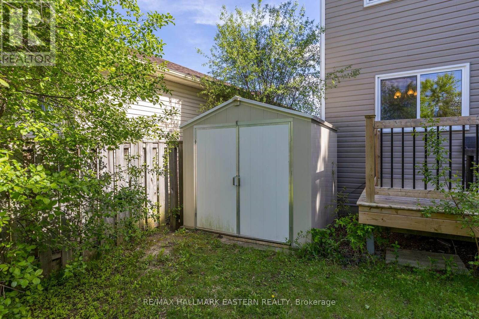 1118 Huntington Circle, Peterborough West (South), Ontario  K9K 2A8 - Photo 46 - X12163519