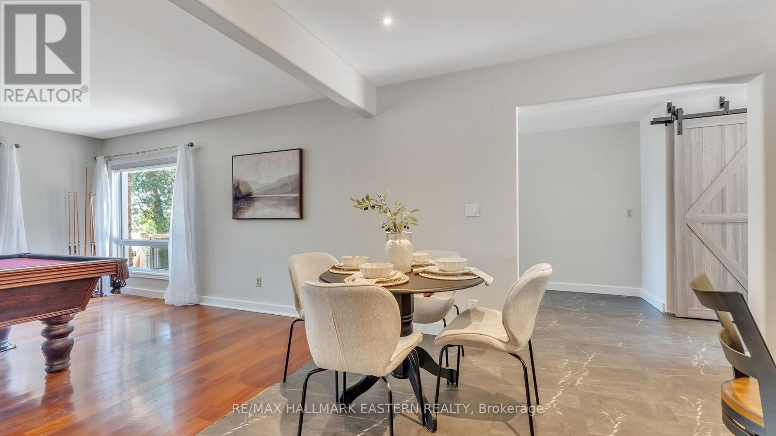 215 Fife's Bay Road, Selwyn, Ontario  K9J 0C6 - Photo 13 - X12163738
