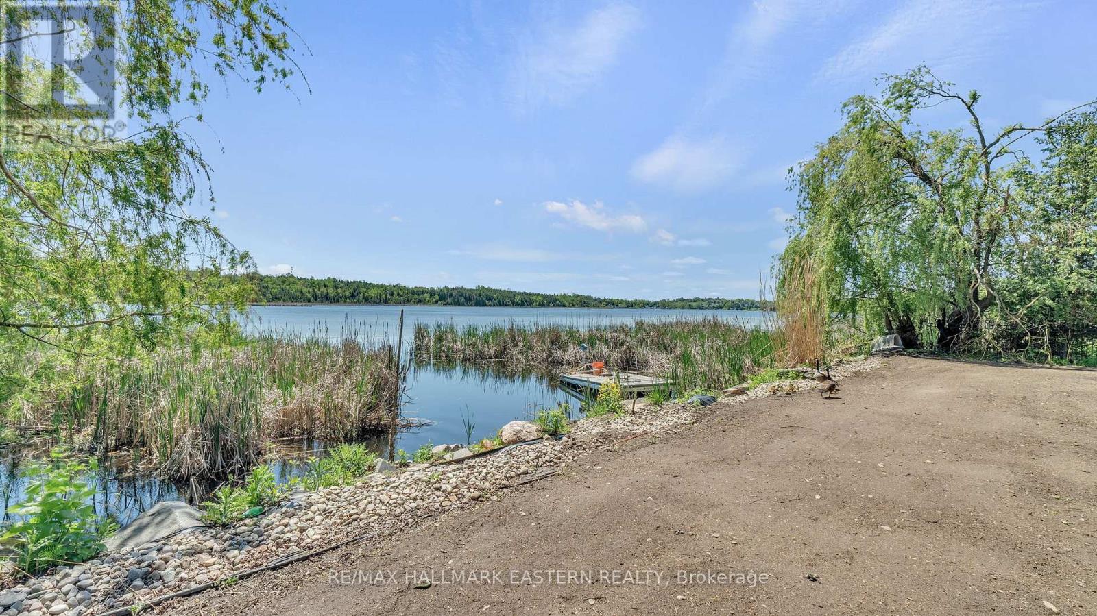 215 Fife's Bay Road, Selwyn, Ontario  K9J 0C6 - Photo 40 - X12163738