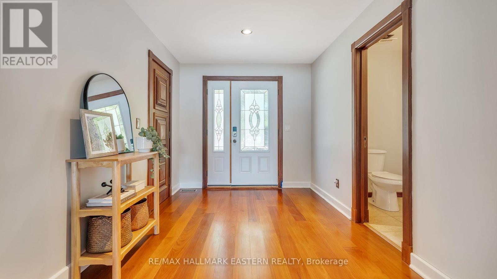 215 Fife's Bay Road, Selwyn, Ontario  K9J 0C6 - Photo 5 - X12163738