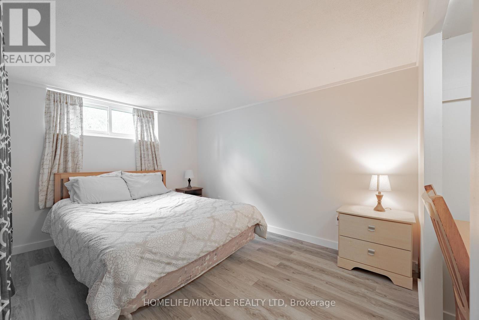 157 Adelaide Street N, Kawartha Lakes (Lindsay), Ontario  K9V 4M5 - Photo 37 - X12164170