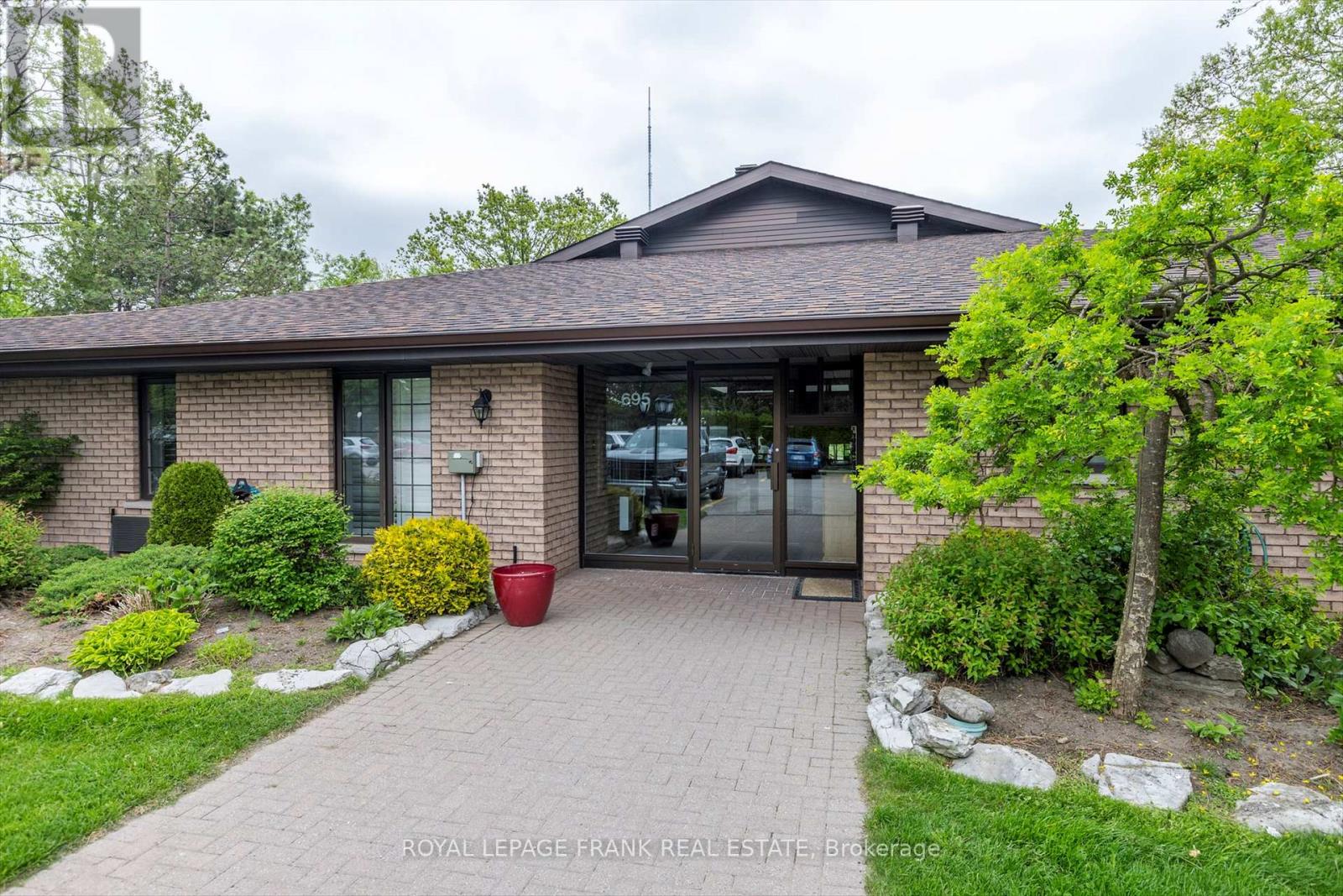 4 - 695 Whitaker Street, Peterborough East (North), Ontario  K9H 7K3 - Photo 2 - X12165691
