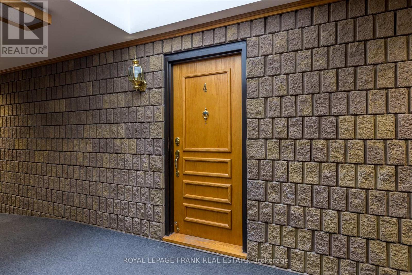 4 - 695 Whitaker Street, Peterborough East (North), Ontario  K9H 7K3 - Photo 3 - X12165691