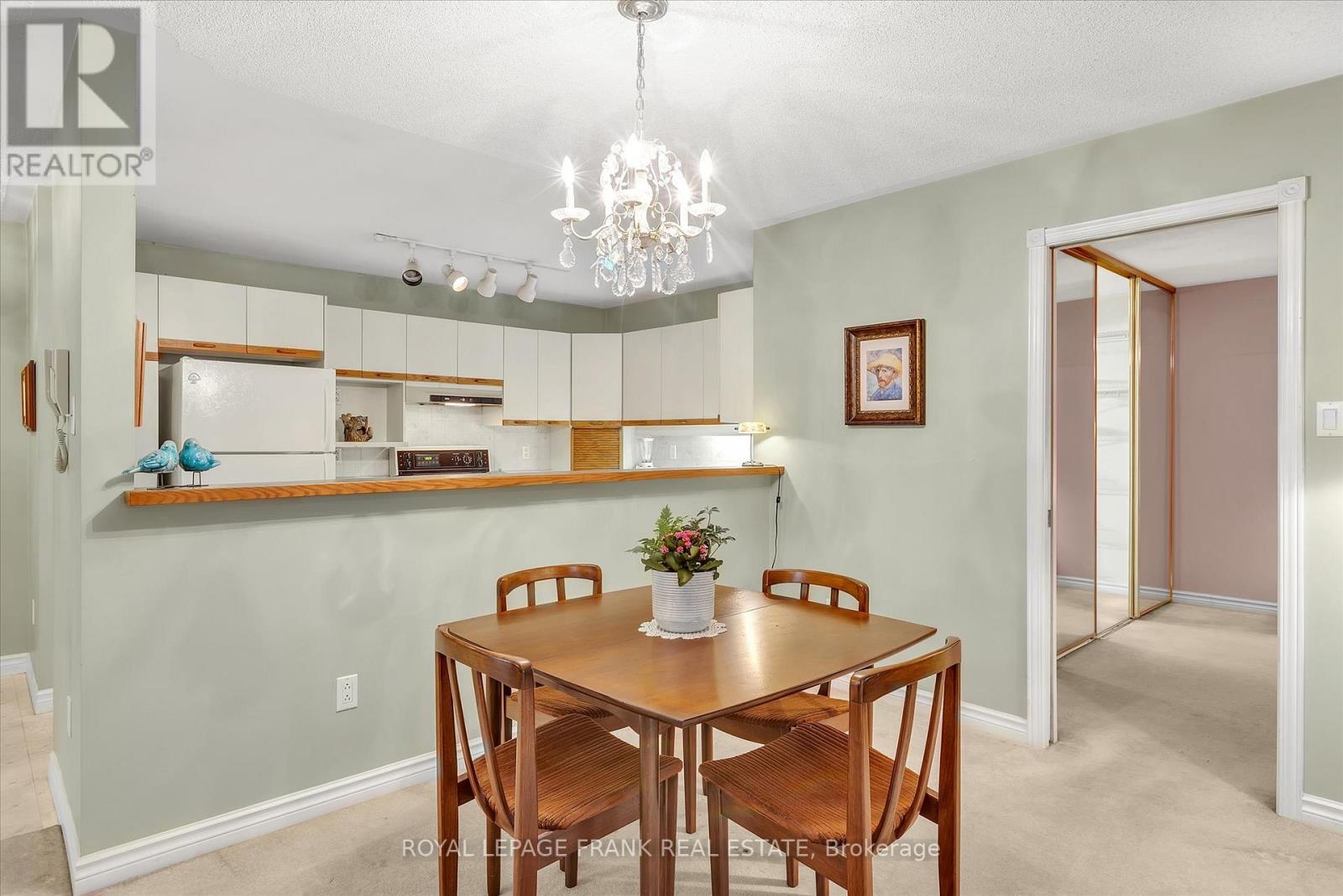 4 - 695 Whitaker Street, Peterborough East (North), Ontario  K9H 7K3 - Photo 9 - X12165691