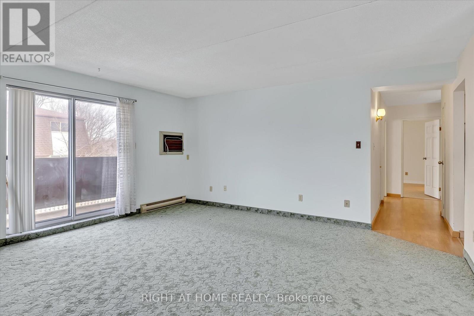 208 - 795 Sherbrooke Street, Peterborough West (North), Ontario  K9J 2R2 - Photo 14 - X12165777