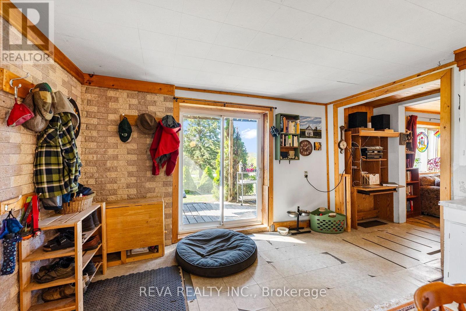 1175 Hillsview Road, Hastings Highlands (Monteagle Ward), Ontario  K0L 2R0 - Photo 8 - X12166010