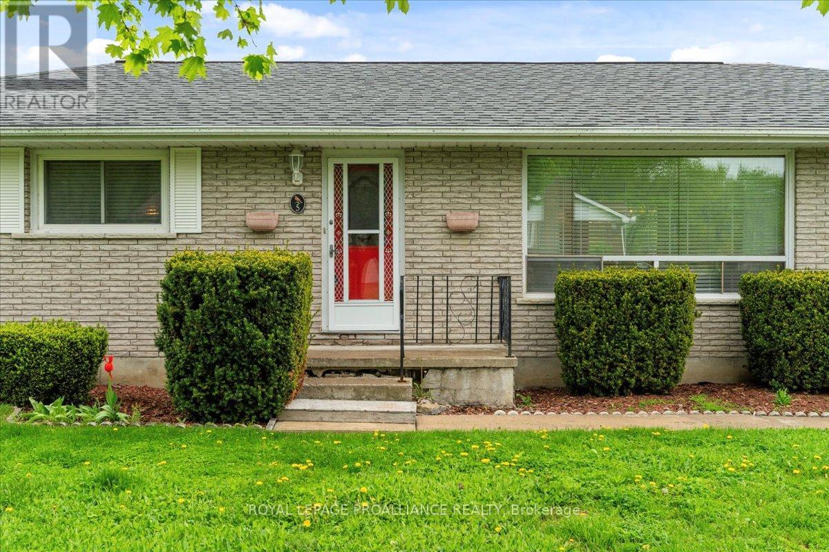 5 Tanner Road, Trent Hills (Campbellford), Ontario  K0L 1L0 - Photo 41 - X12166651
