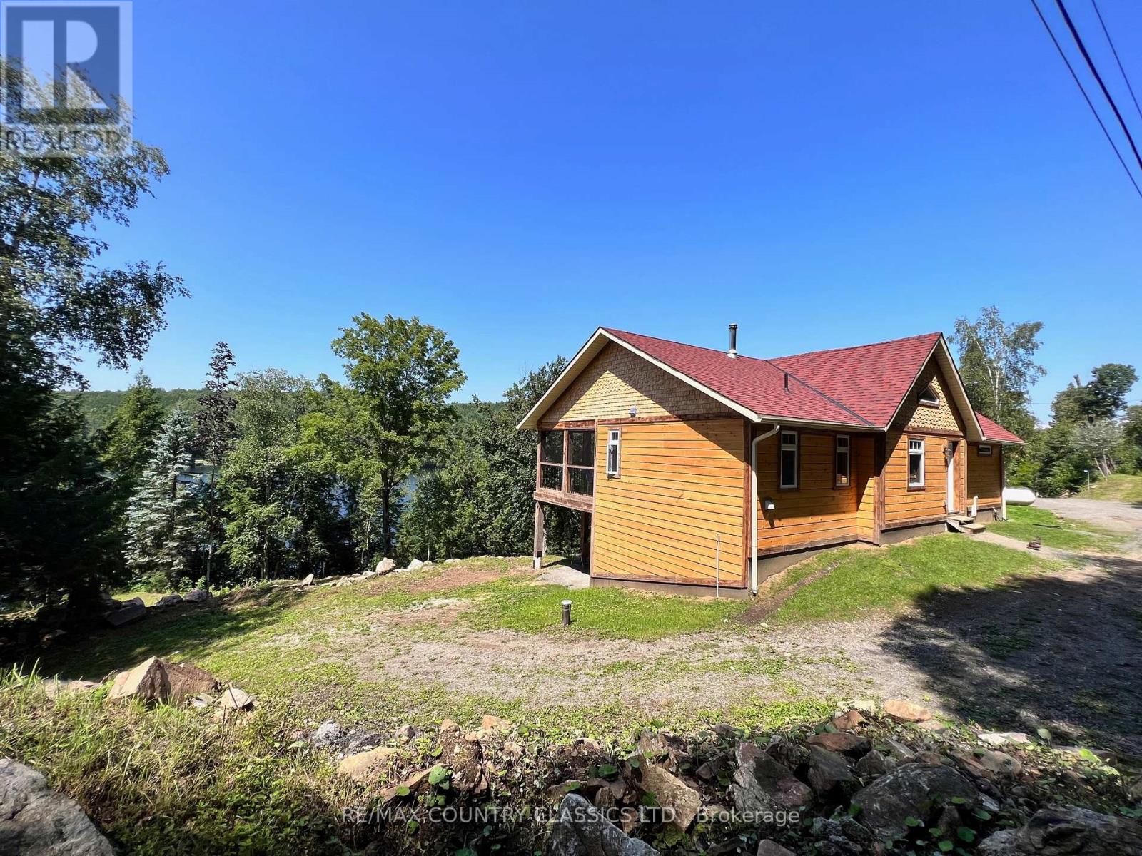 518 Duncan Lane, Hastings Highlands (Herschel Ward), Ontario  K0L 1C0 - Photo 3 - X12166871