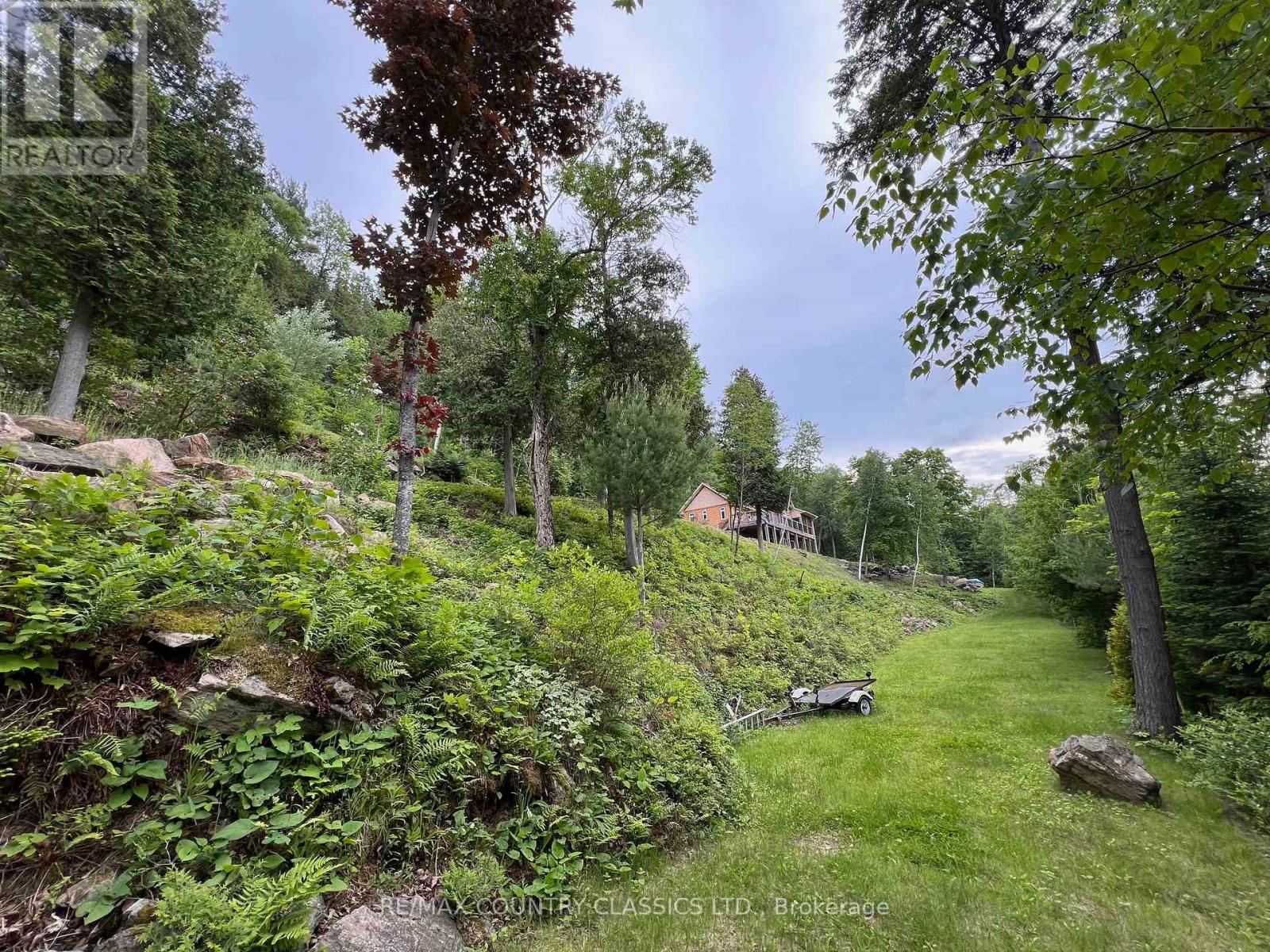 518 Duncan Lane, Hastings Highlands (Herschel Ward), Ontario  K0L 1C0 - Photo 30 - X12166871