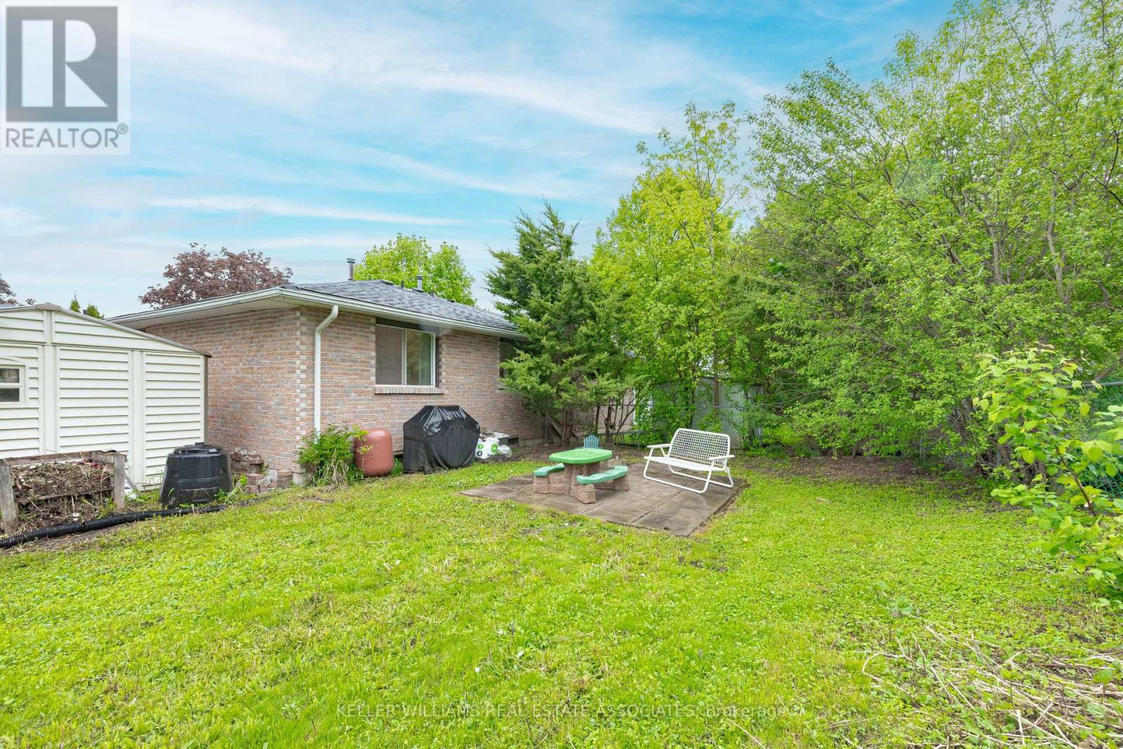 15 Lloyd Place, Kawartha Lakes (Lindsay), Ontario  K9V 5C1 - Photo 25 - X12167275