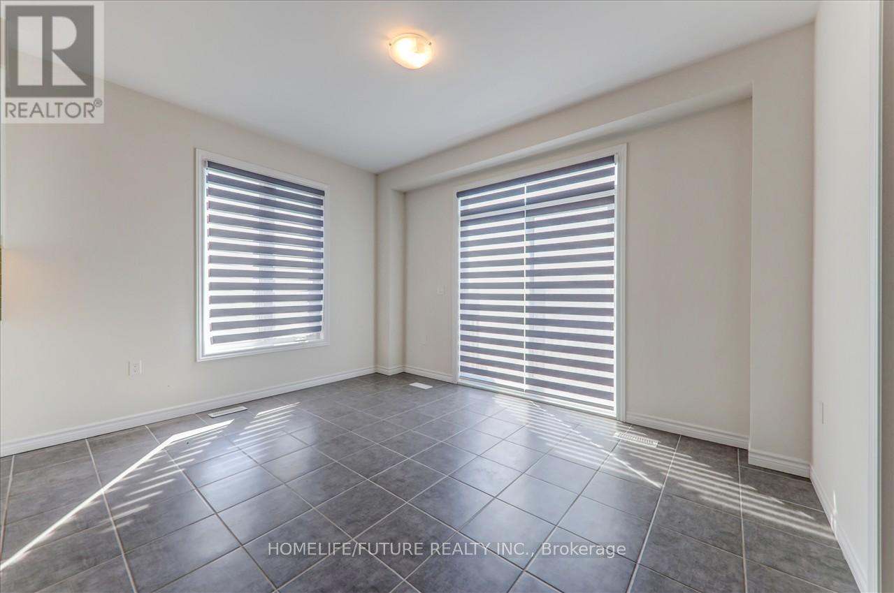 239 O'neil Street, Peterborough North (North), Ontario  K9K 0H8 - Photo 13 - X12167707