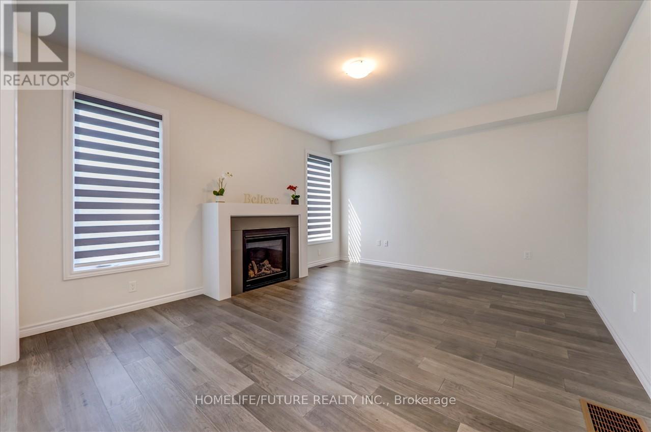 239 O'neil Street, Peterborough North (North), Ontario  K9K 0H8 - Photo 14 - X12167707