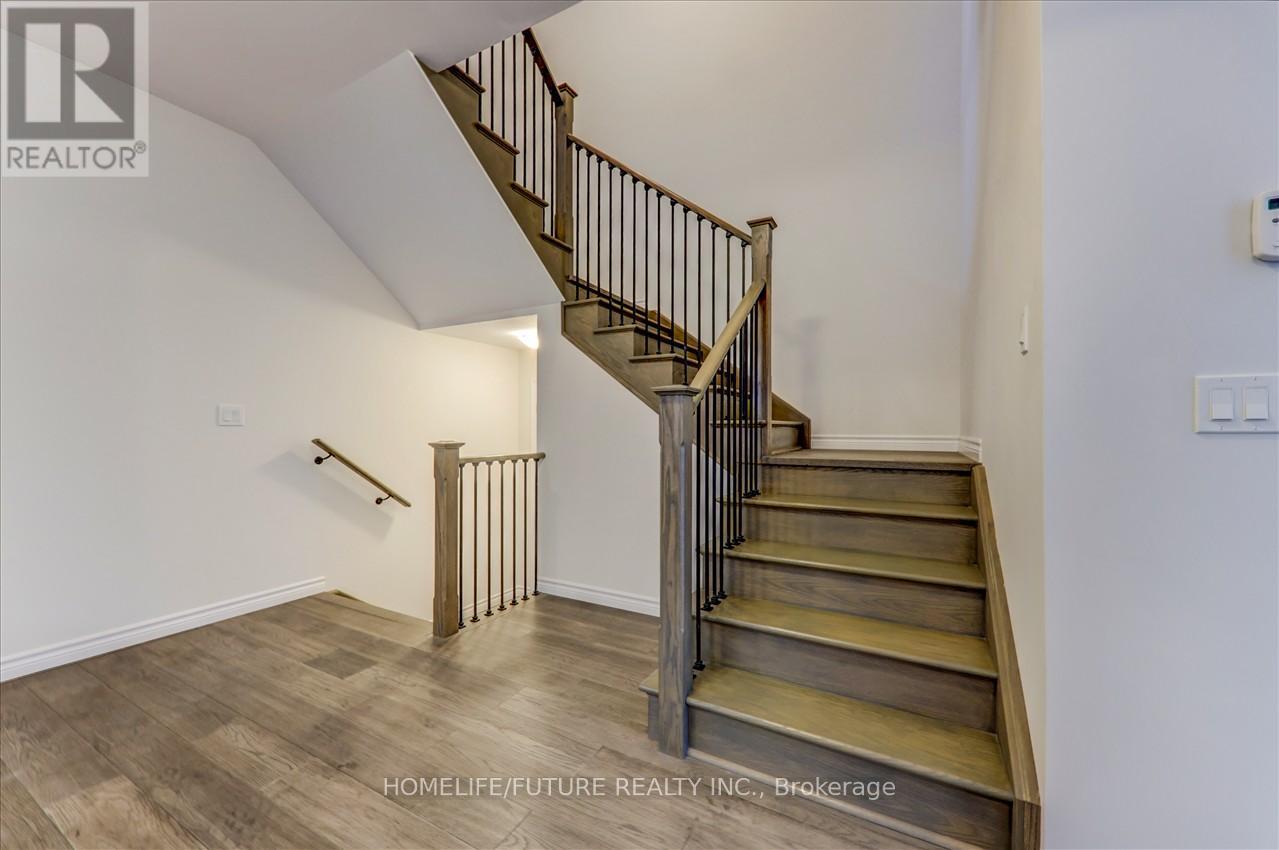239 O'neil Street, Peterborough North (North), Ontario  K9K 0H8 - Photo 19 - X12167707