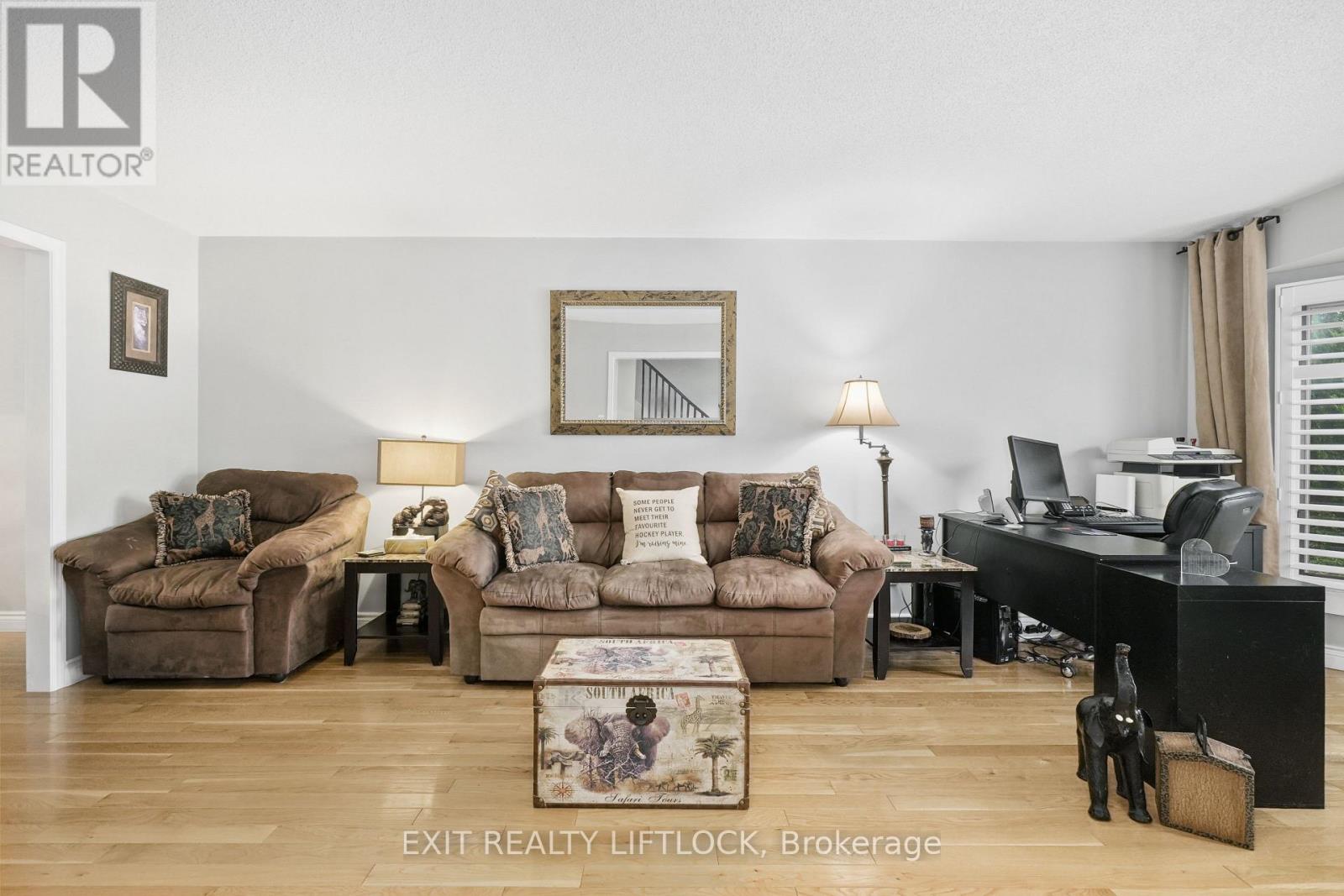 1357 Hetherington Drive, Peterborough North (University Heights), Ontario  K9L 1X5 - Photo 15 - X12168194