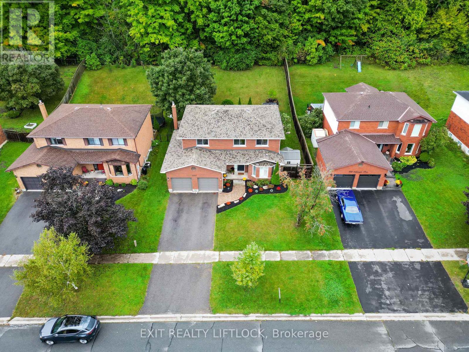 1357 Hetherington Drive, Peterborough North (University Heights), Ontario  K9L 1X5 - Photo 2 - X12168194