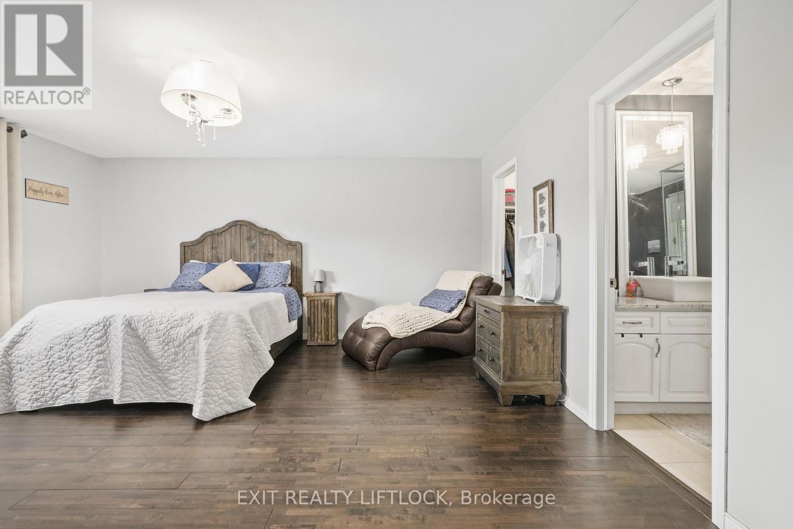 1357 Hetherington Drive, Peterborough North (University Heights), Ontario  K9L 1X5 - Photo 25 - X12168194