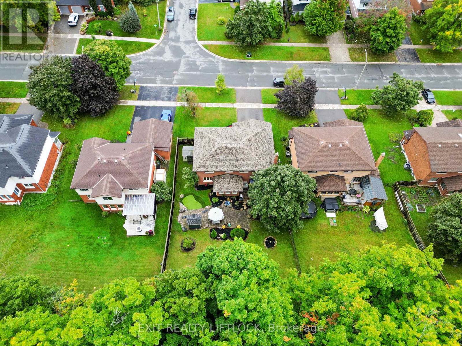 1357 Hetherington Drive, Peterborough North (University Heights), Ontario  K9L 1X5 - Photo 3 - X12168194